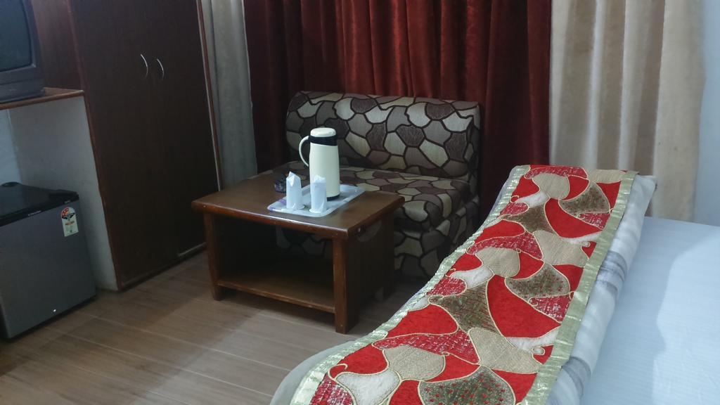 Hotel Katra Residency Ngoại thất bức ảnh