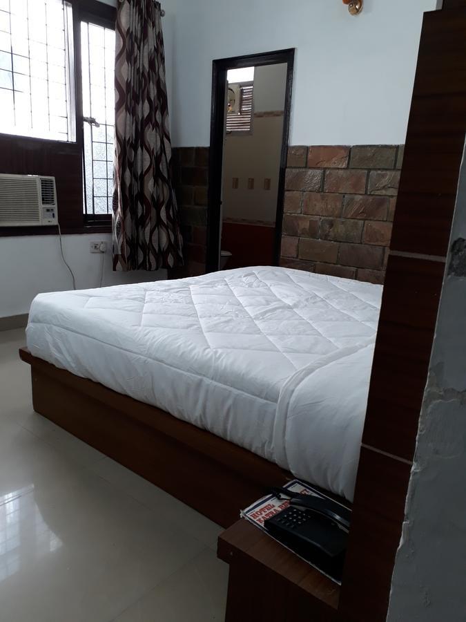 Hotel Katra Residency Ngoại thất bức ảnh