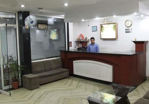 Hotel Katra Residency Ngoại thất bức ảnh
