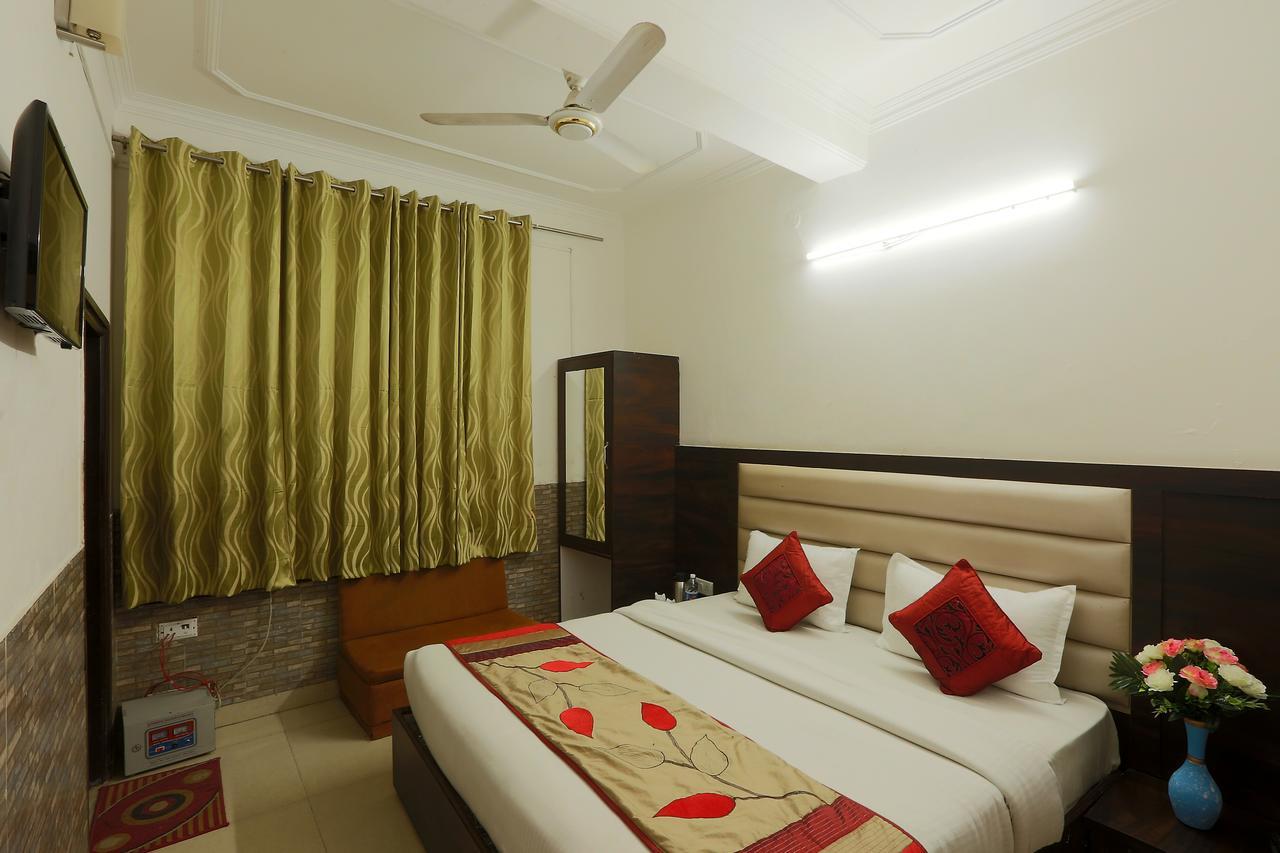 Hotel Katra Residency Ngoại thất bức ảnh