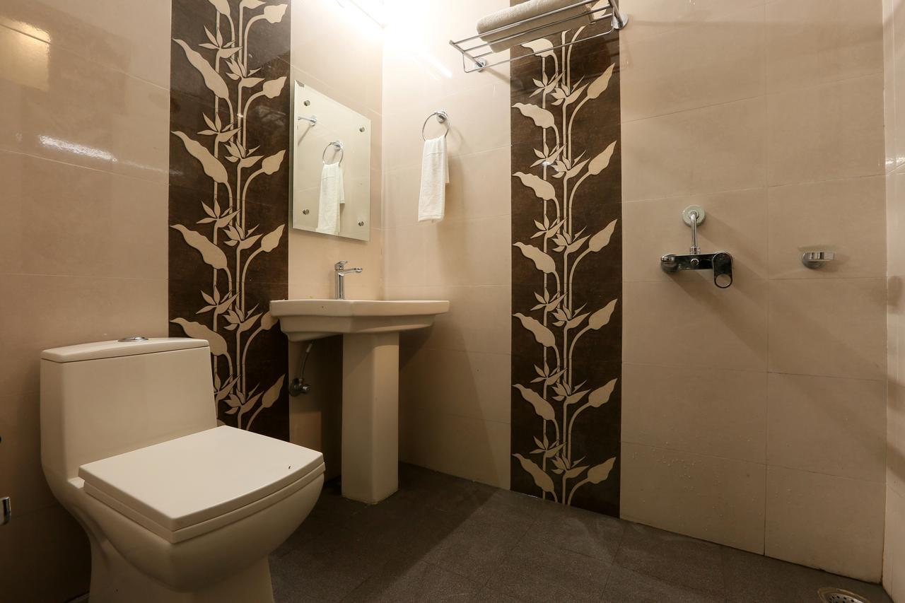 Hotel Katra Residency Ngoại thất bức ảnh